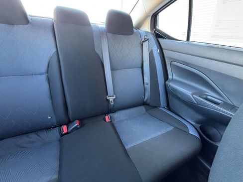 Used 2025 Nissan Versa SV image 35