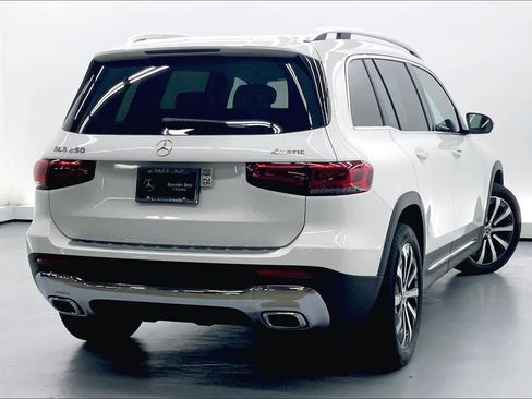 Certified 2022 Mercedes-Benz GLB 250 4MATIC image 4