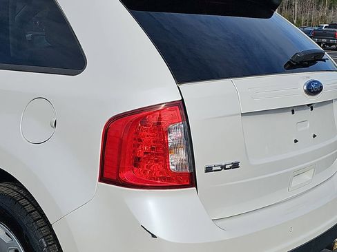 Used 2014 Ford Edge SEL w/ Equipment Group 205A image 37