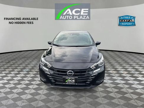 Used 2023 Nissan Versa S w/ Trunk Package FWD image 3