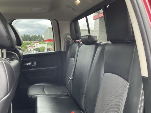 Used 2017 RAM 1500 Laramie w/ Convenience Group AWD/4WD image 16