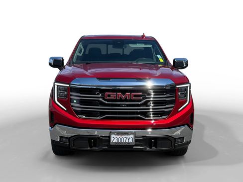 Used 2024 GMC Sierra 1500 SLT w/ SLT Premium Plus Package AWD/4WD image 8