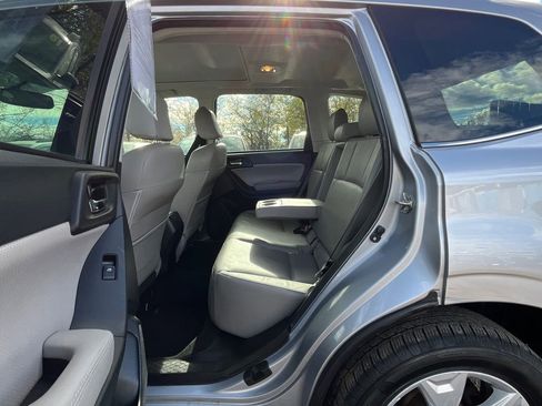 Used 2016 Subaru Forester 2.5i Limited w/ Popular Package #2 image 20