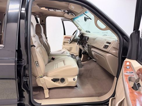 Used 2001 Ford Excursion Limited image 30