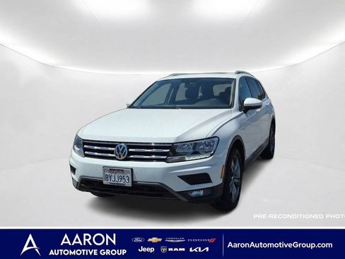 Used 2021 Volkswagen Tiguan SEL FWD image 1