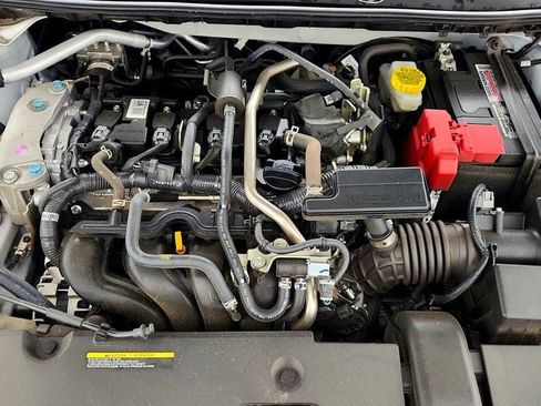 Used 2025 Nissan Sentra SR FWD image 25