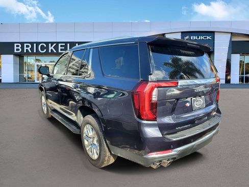 Used 2025 GMC Yukon Denali RWD image 5