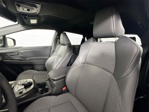 Certified 2026 Toyota bZ image 3