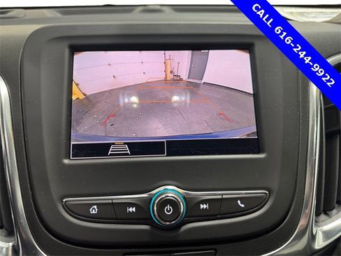 Used 2022 Chevrolet Equinox LT image 9