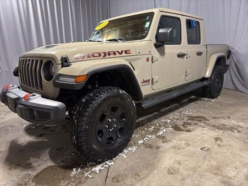 Used 2022 Jeep Gladiator Mojave w/ LED Lighting Group image 5