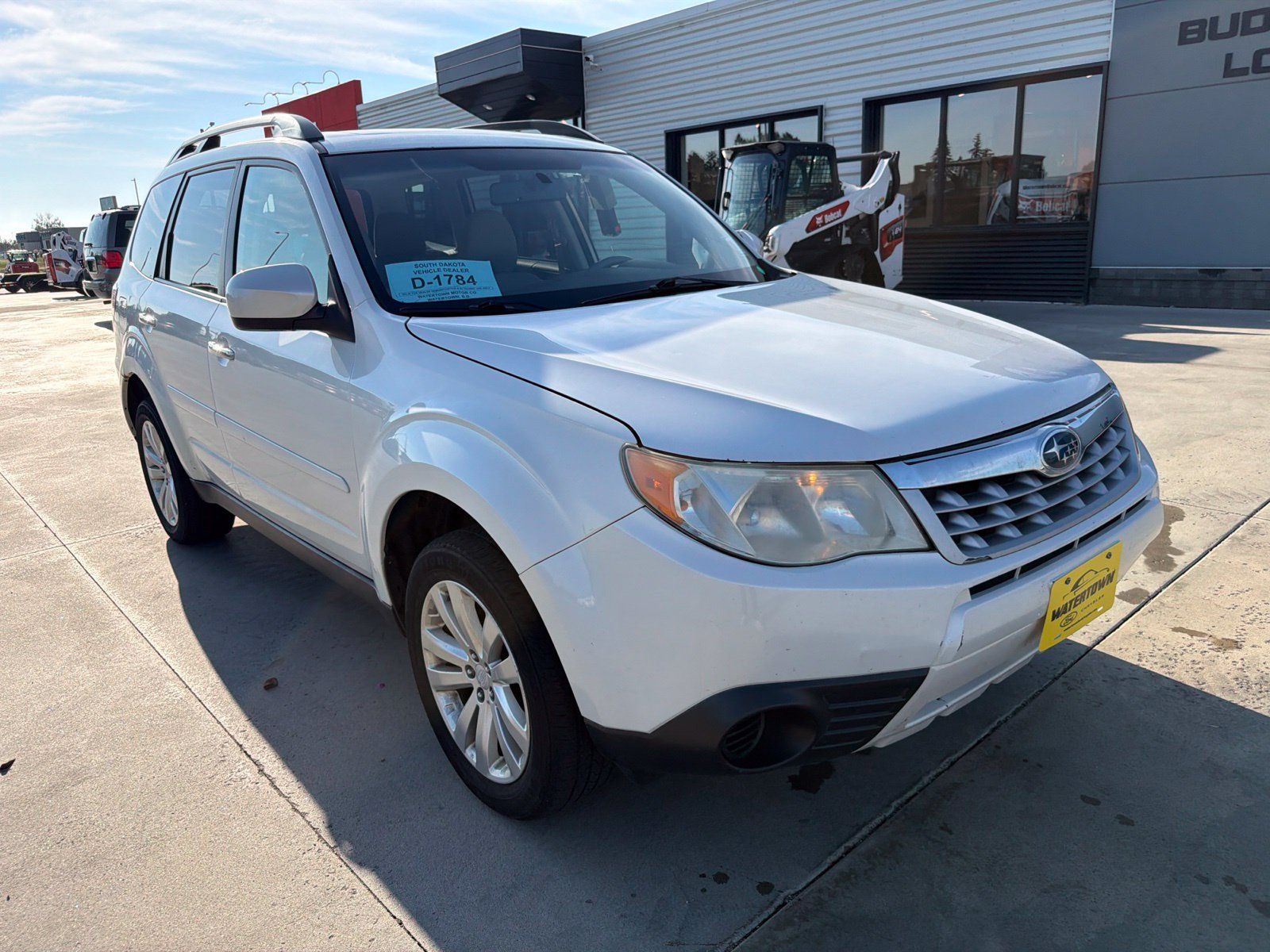 Used 2011 Subaru Forester 2.5X Premium AWD/4WD image 2