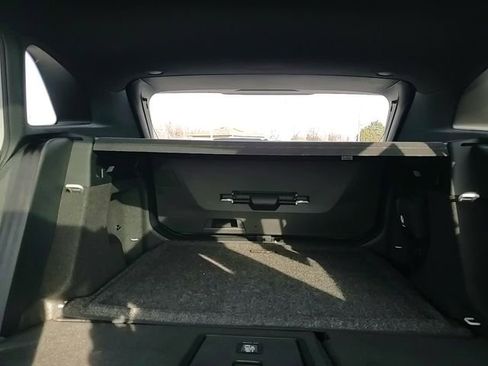 Used 2022 Volkswagen ID.4 Pro S image 27