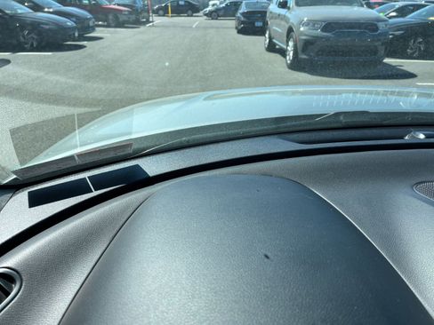 Used 2025 Kia Soul LX w/ LX Technology Package image 32