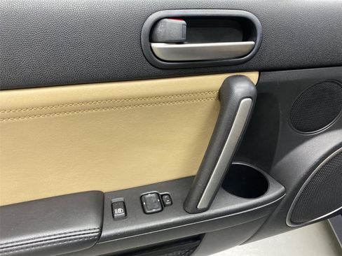 Used 2012 MAZDA MX-5 Miata Grand Touring image 19