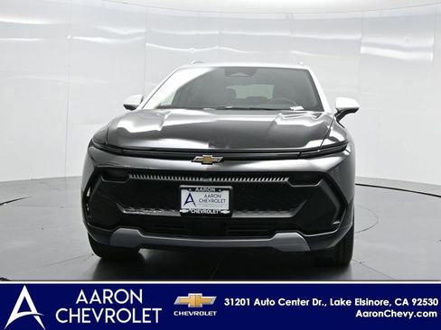 New 2025 Chevrolet Equinox EV LT image 23