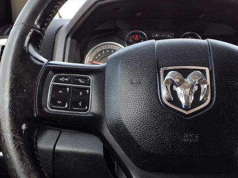 Used 2019 RAM 1500 Big Horn image 17