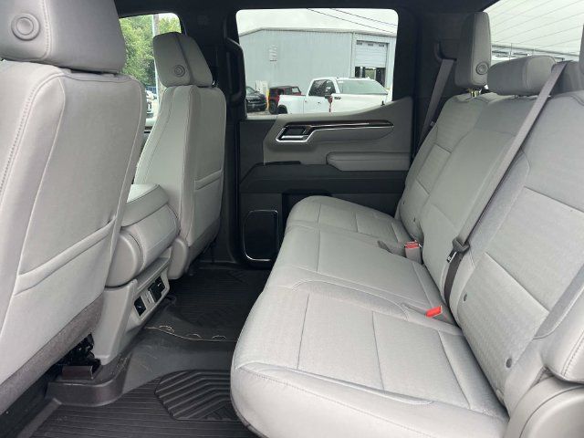 New 2026 Chevrolet Silverado 1500 RST w/ Z71 Off-Road Package AWD/4WD image 7