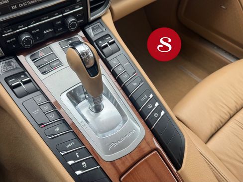 Used 2012 Porsche Panamera 4 w/ Premium Pkg Plus AWD/4WD image 17