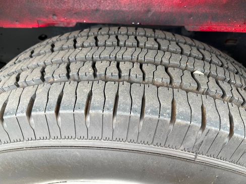 Used 2008 Ford E-350 and Econoline 350 Super Duty RWD image 18