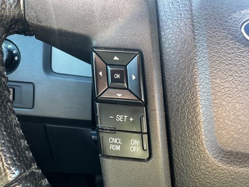 Used 2011 Ford F150 XLT w/ XLT Convenience Pkg image 27