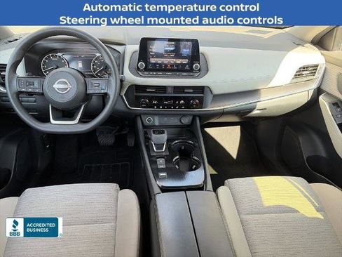 Certified 2023 Nissan Rogue SV image 10