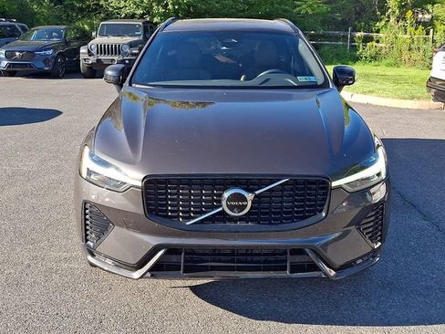 Used 2024 Volvo XC60 B5 Plus w/ Climate Package AWD/4WD image 2