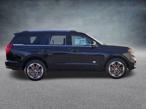 New 2025 Ford Expedition King Ranch image 8