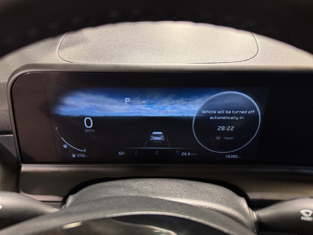 Certified 2025 Kia Seltos EX AWD/4WD image 16