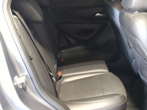 Used 2019 Buick Encore Preferred AWD/4WD image 24