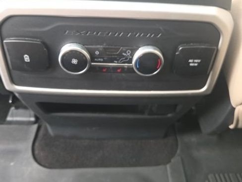 Used 2023 Ford Expedition Max Limited AWD/4WD image 29