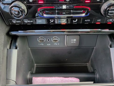 New 2025 Jeep Grand Cherokee L Limited image 38