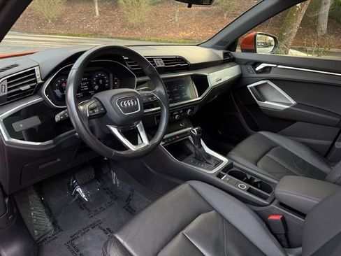 Used 2021 Audi Q3 2.0T Premium image 8