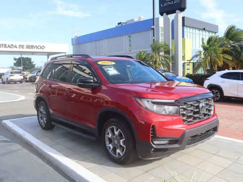 Used 2022 Honda Passport TrailSport image 3