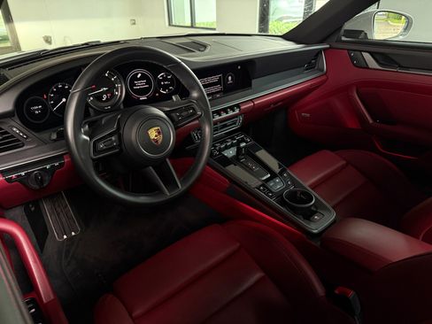Used 2022 Porsche 911 Carrera 4S image 30