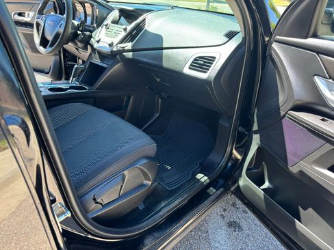 Used 2017 GMC Terrain SLE FWD image 20