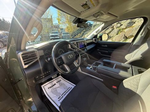 Used 2022 Toyota Tundra SR5 w/ TRD Off-Road Package AWD/4WD image 16