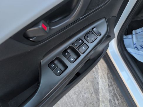 Used 2020 Hyundai Kona SEL image 12