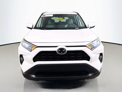 Certified 2020 Toyota RAV4 XLE Premium FWD image 2