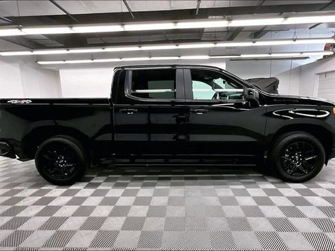 Used 2024 Chevrolet Silverado 1500 RST w/ Protection Package AWD/4WD image 15