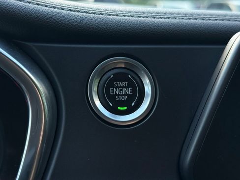 Used 2022 Chevrolet Blazer LT image 36