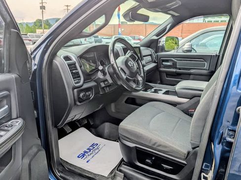 Used 2020 RAM 2500 Big Horn w/ Level 2 Equipment Group AWD/4WD image 9