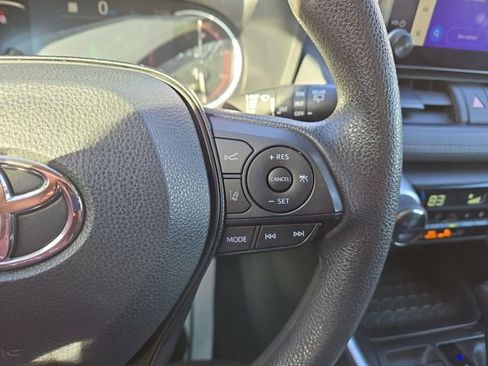 Used 2023 Toyota RAV4 XLE image 19