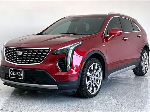 Used 2021 Cadillac XT4 Premium Luxury AWD/4WD image 14