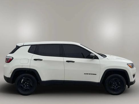 Used 2018 Jeep Compass Sport FWD image 8