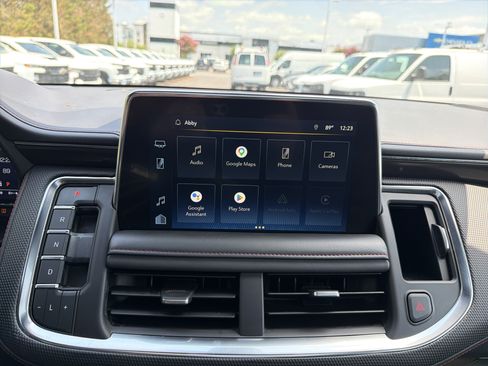 Used 2022 Chevrolet Suburban RST w/ Luxury Package AWD/4WD image 22