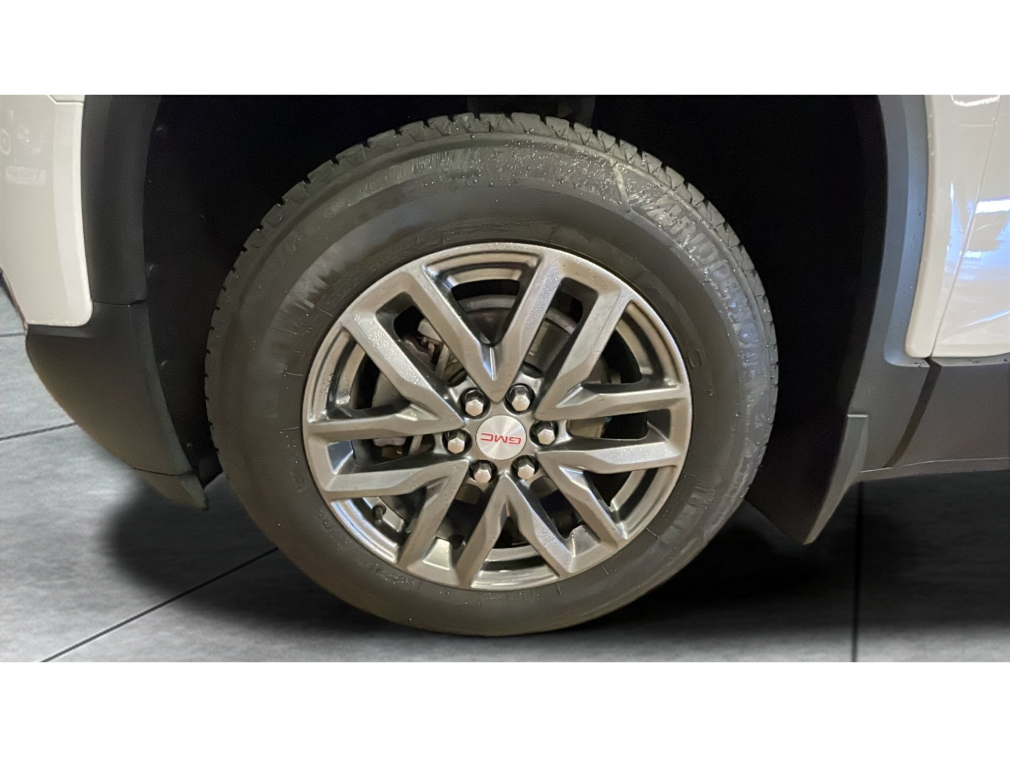 Used 2019 GMC Acadia SLT FWD image 22