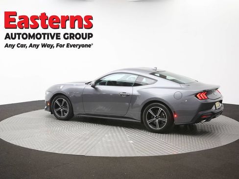 Used 2025 Ford Mustang Coupe RWD image 59