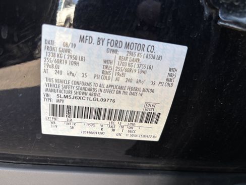 Used 2020 Lincoln Aviator AWD image 22