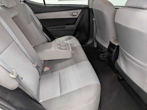 Used 2016 Toyota Corolla LE image 37