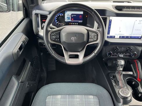 Used 2024 Ford Bronco Heritage Edition image 17